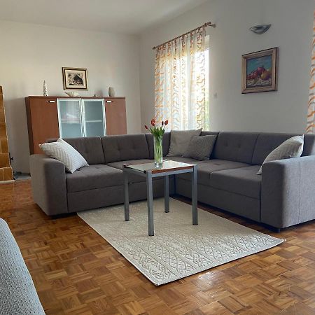 Apartman Noni Biograd Na Moru Ngoại thất bức ảnh